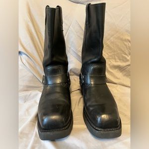 HARLEY DAVIDSON MENS LEATHER BOOTS, SIZE 9